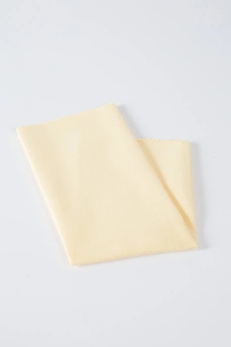 Music Nomad MN731 12" String Instrument Microfiber Polishing Cloth for Violin, Viola, Cello, and Bass